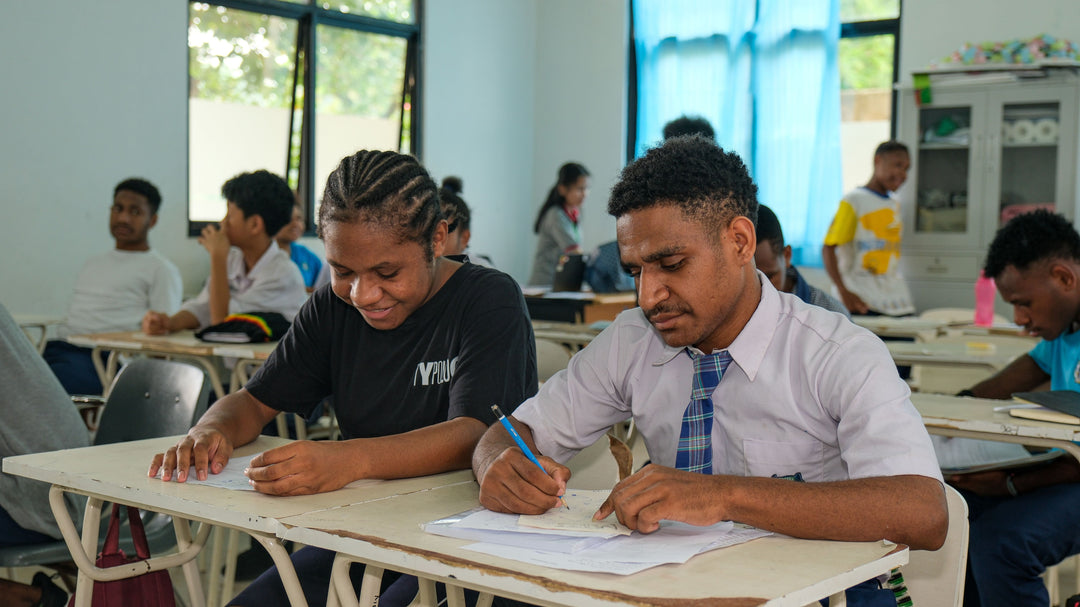 Kontribusi Pelanggan MDS Retailing Wujudkan Harapan Pendidikan Anak Indonesia, Jangkau hingga Pelosok Papua